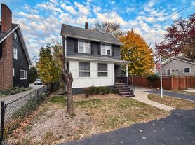 36 Cortland Pl, Tenafly, NJ