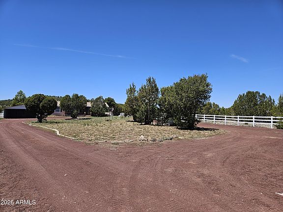3rd image of 8400 N Red Lake Road