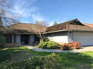 1152 Joshua Ave, Clovis, CA 93611