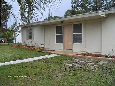 3rd image of 1381 E Lombardy Dr