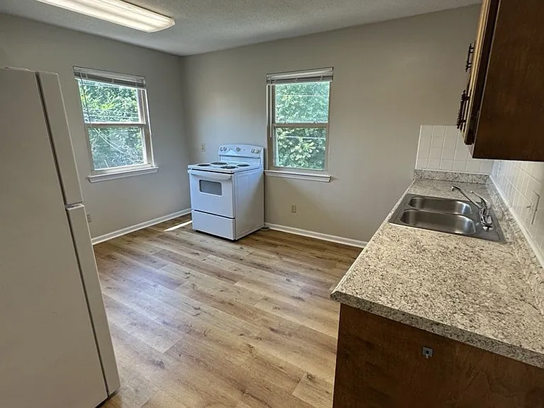 6741 Ringgold Rd — Photo 1