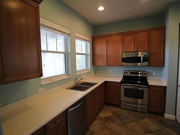 5th image of 899 Marina Del Ray Ln Unit 4