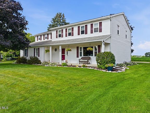 3rd image of 2342 Mill Race Ct