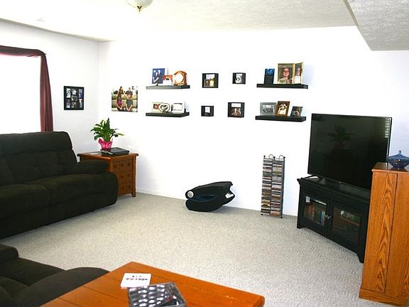 It's really hard to tell from the photo but the great room is very large, and is open to the dining area and kitchen.