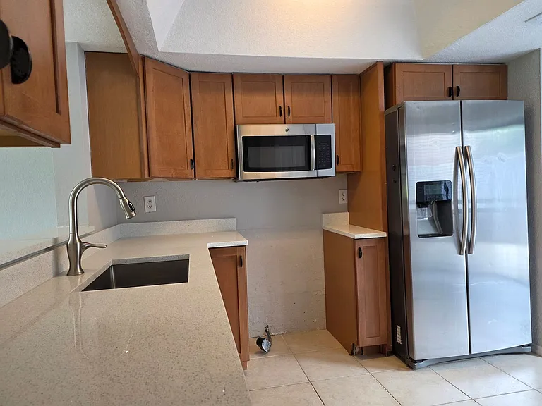 162 Olive Tree Cir — Photo 9