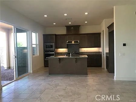 19042 Martino Ct — Photo 9
