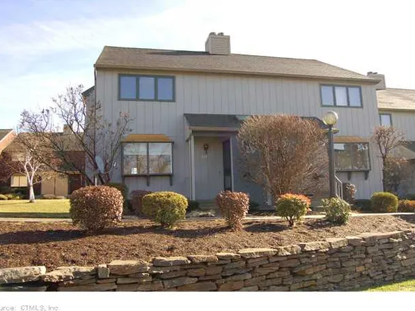 209 Skyview Dr, Cromwell, CT 06416