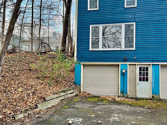 4th image of 299 Highbridge St APT 25