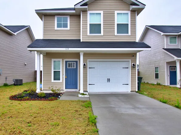 114 Centennial Ct, Hinesville, GA 31313
