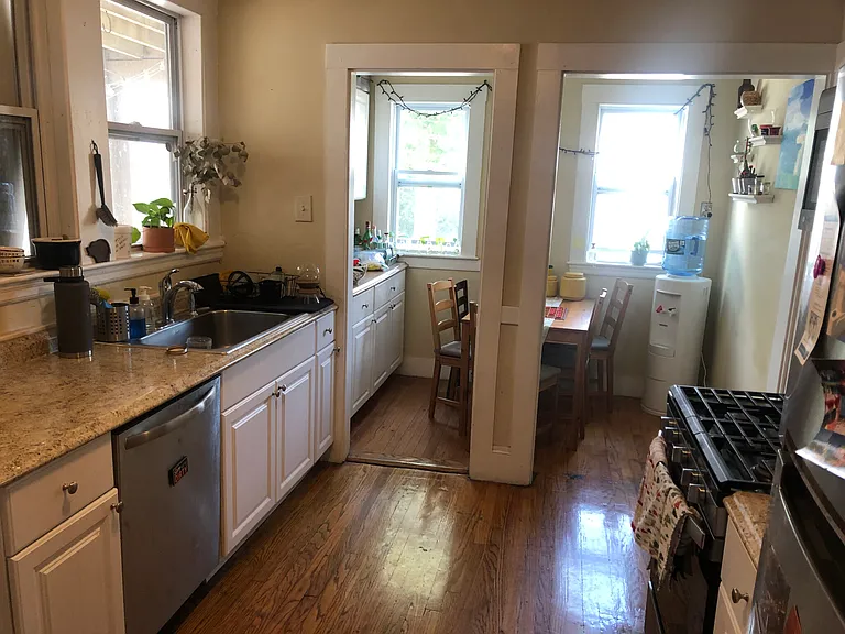 28 Claymoss Rd — Photo 1