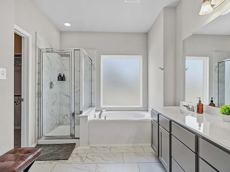 Grand View Dr — Photo 19