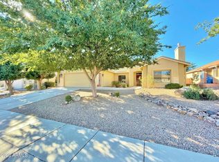 3286 E Red Leaf Ln, Sierra Vista, AZ 85635