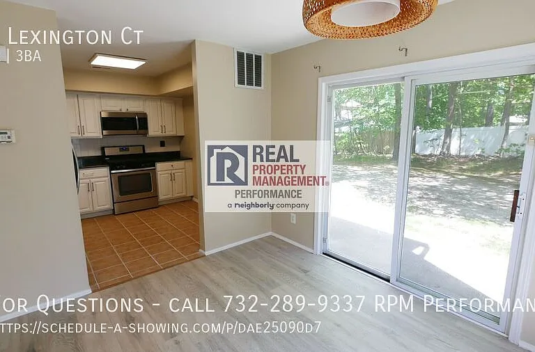 17 Lexington Ct — Photo 14