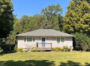 4205 Pax Rd, Greensboro, NC 27455