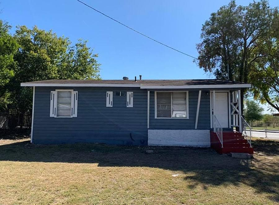 1st image of 426 Koehler Ct