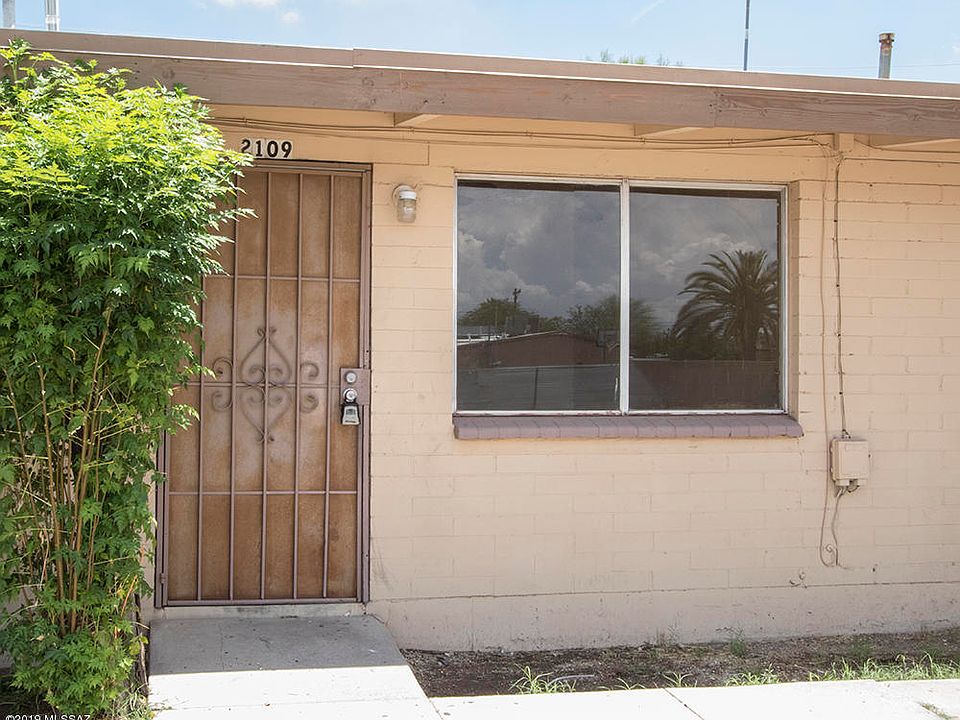 1st image of 2111 S Winstel Ave