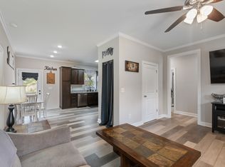 5702 Fox Haven Dr, Nunnelly, TN 37137