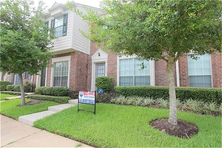 2930 Grants Lake Blvd #2305 — Photo 26