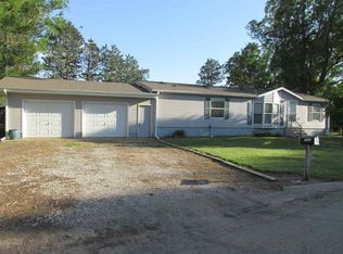 605 Centennial St, Bellwood, NE 68624
