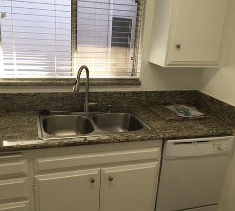 5th image of 416 N Kenwood St APT 6