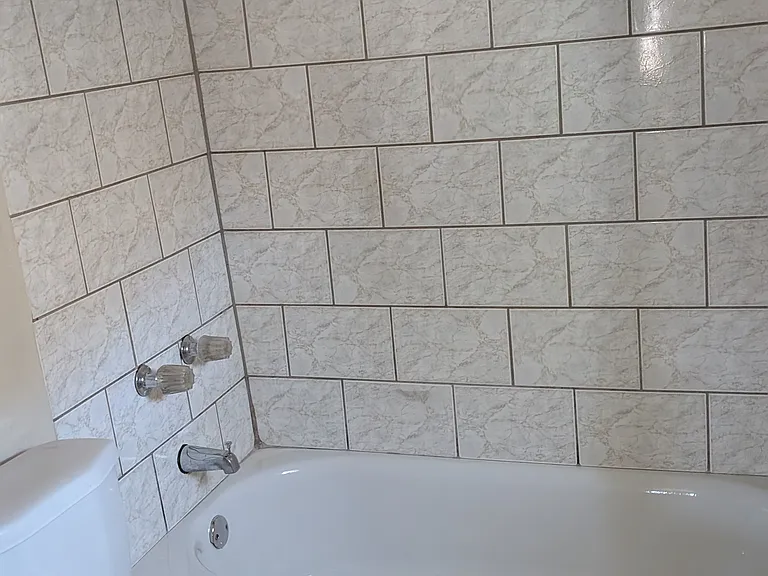 1714 Donald St — Photo 7