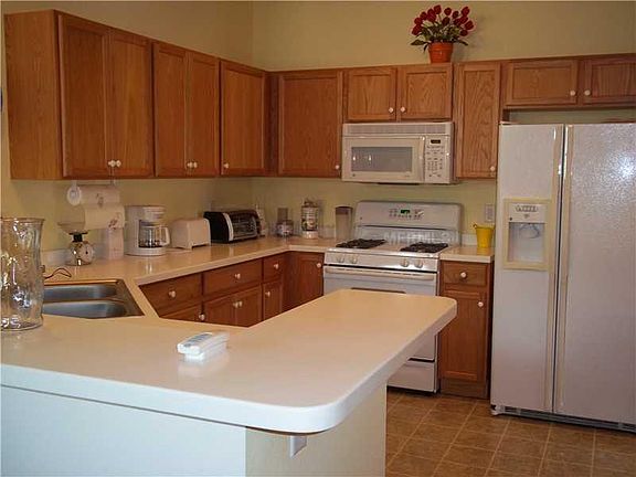 3rd image of 1117 Jameson Greens Dr