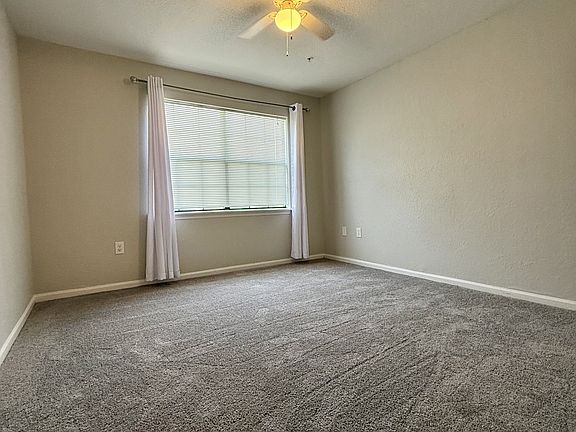 3rd image of 800 Boardwalk Dr #613-1-1