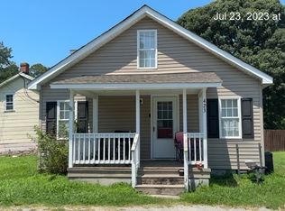 423 Virginia St, Tappahannock, VA 22560