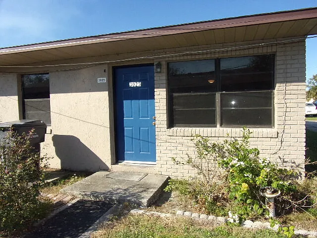 3025 Saint Paul Dr — Photo 3