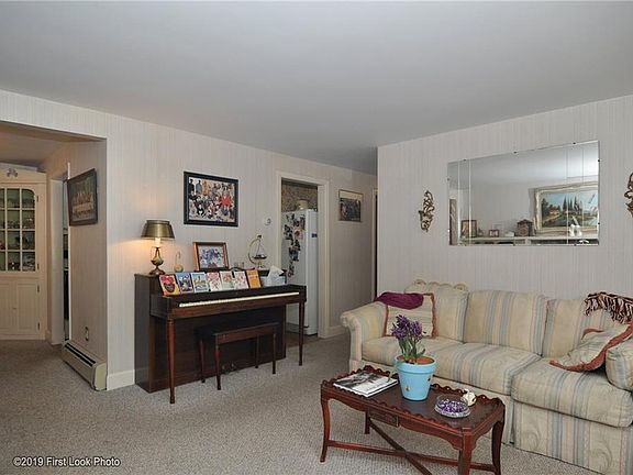 5th image of 88 Heroux Blvd
