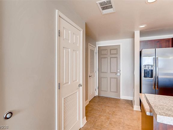 3rd image of 150 Las Vegas Blvd Unit 1121