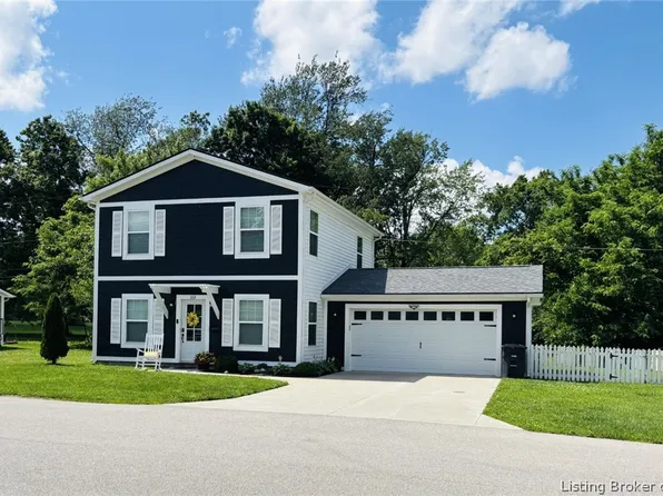 122 Winthrop Avenue, Charlestown, IN 47111