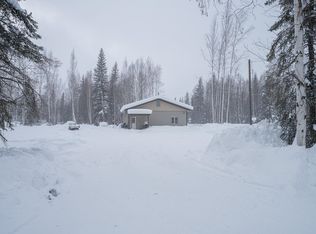 1137 Charlotte Rd, North Pole, AK 99705