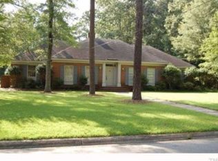 1106 Chestnut Dr, Smithfield, NC 27577