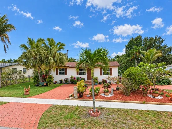 7564 Farragut St, Hollywood, FL 33024