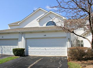 113 N Barton Trl, Batavia, IL 60510