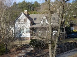 941 Chinquapin Grove Rd, Bluff City, TN 37618