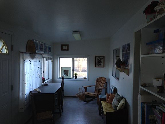 2nd image of 510 NE Blake Ave
