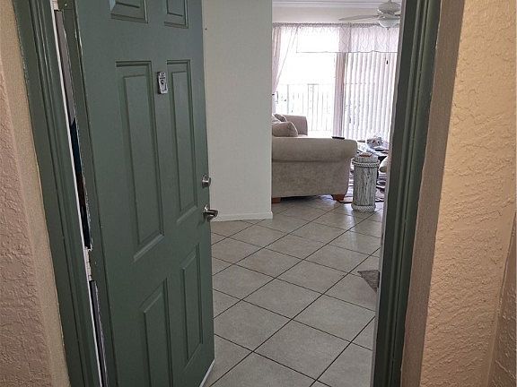 3rd image of 1210 Wildwood Lakes Blvd APT 203