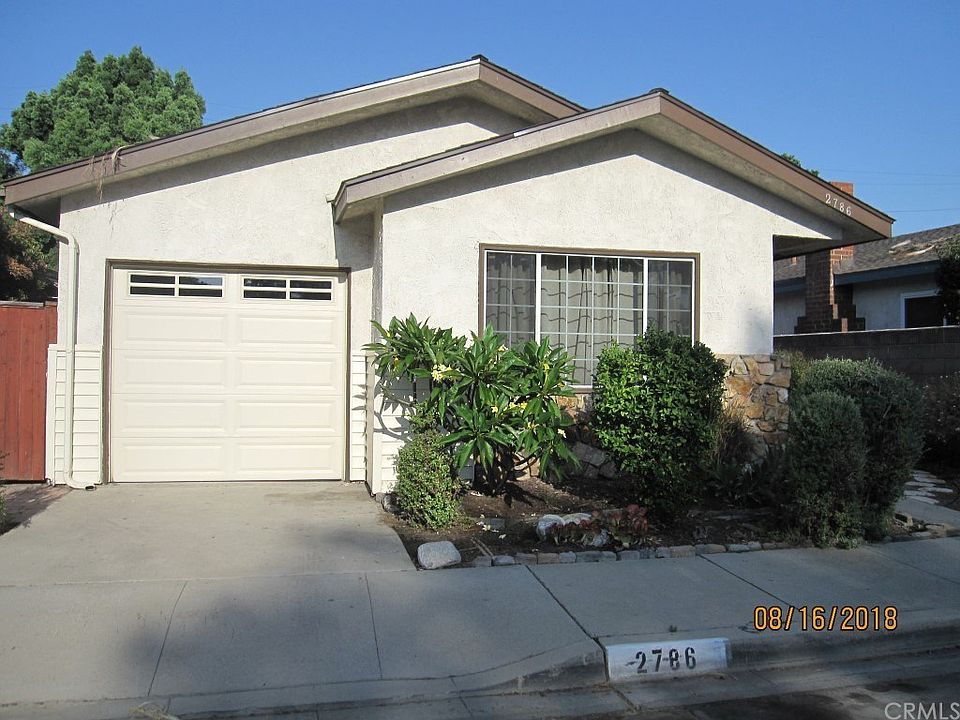 1st image of 2786 De Forest Ave
