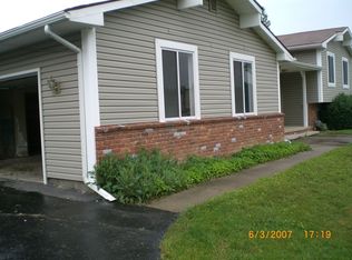 29604 Greenboro St, Farmington Hills, MI 48334