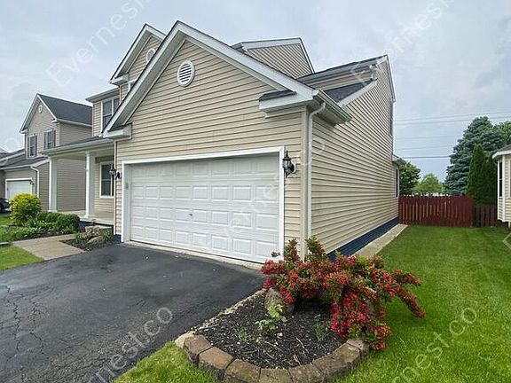 3rd image of 421 Lilyfield Ln