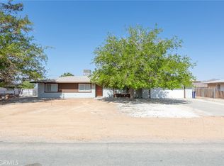 16034 Pawnee Rd, Apple Valley, CA 92307