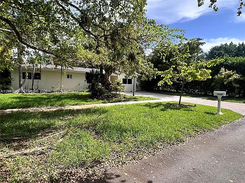 7350 SW 96th St Photo 1