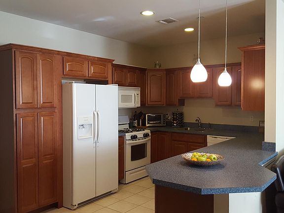 4th image of 27 Jacqueline Way