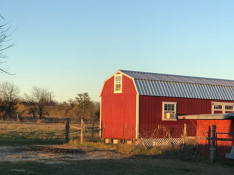 Grove Ln — Photo 2
