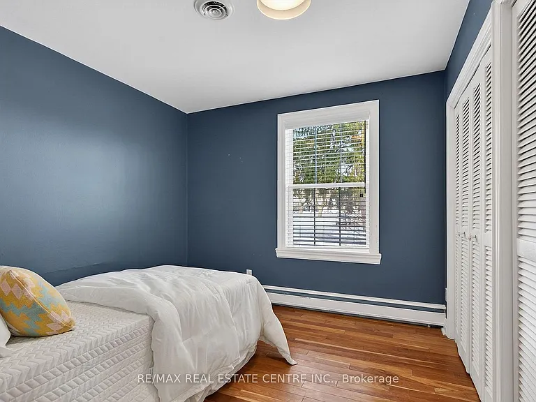 582 Cedar Ave — Photo 27