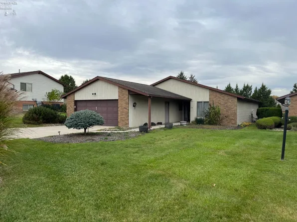 769 S Conwell Ave, Willard, OH 44890