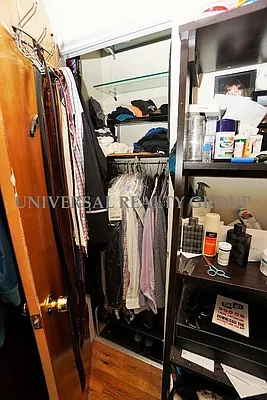 Rented by Universal Realty Group | media 20