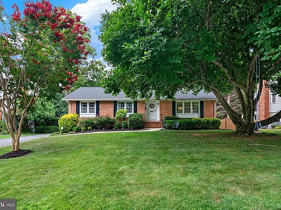4th image of 296 Halsey Rd